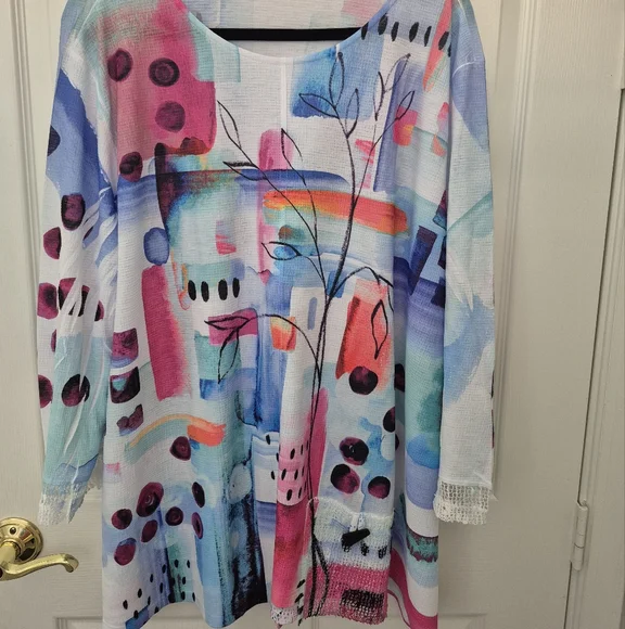 Jess And Jane Abstract Multicolor Tunic Top - Picture 1 of 7